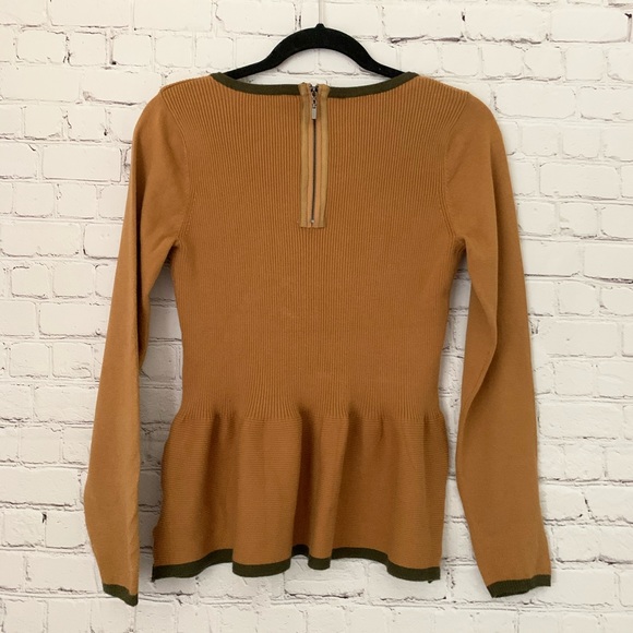 Romeo & Juliet Couture Sweater - Picture 3 of 5